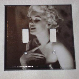 MARILYN MONROE -DOUBLE Light Switch Plate Cover